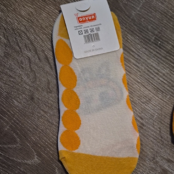 Labubu Socks - Picture 2 of 7